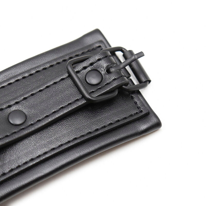 OHMAMA FETISH - POLSBEPERKINGEN