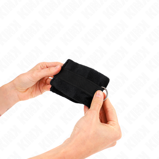 KINK - MENOTTES EN FOURRURE NOIRES POUR DÉBUTANTS 30 X 7 CM