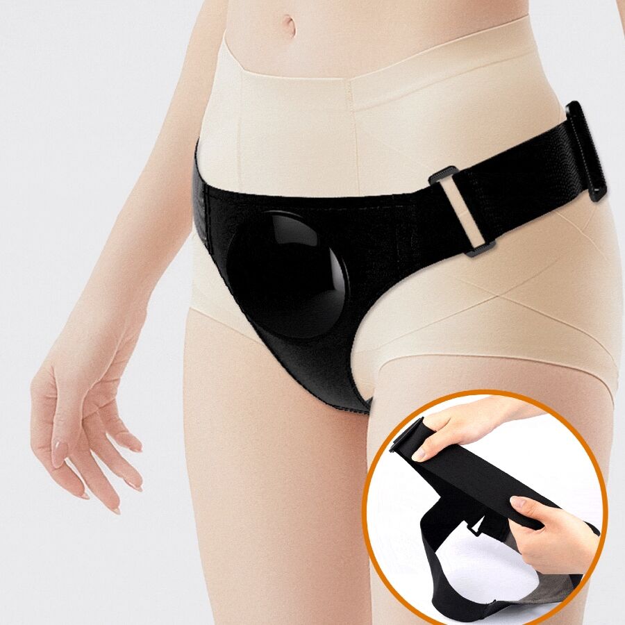 PRETTY LOVE - Culotte harnais universelle KYTON avec godemiché éjaculateur 19 cm Mulato